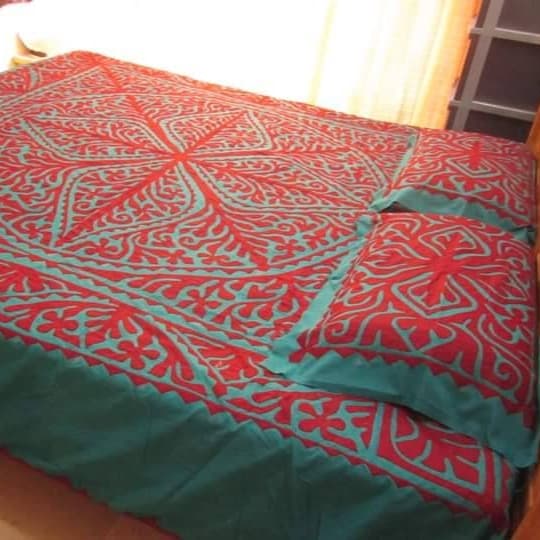Handmade Applique Bedsheet 026