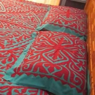 Handmade Applique Bedsheet 026