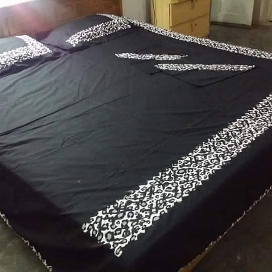 Handmade Applique Bedsheet 030