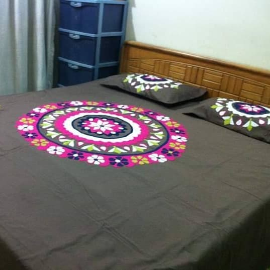 Handmade Applique Bedsheet 031