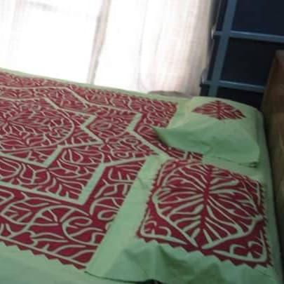 Handmade Applique Bedsheet 027