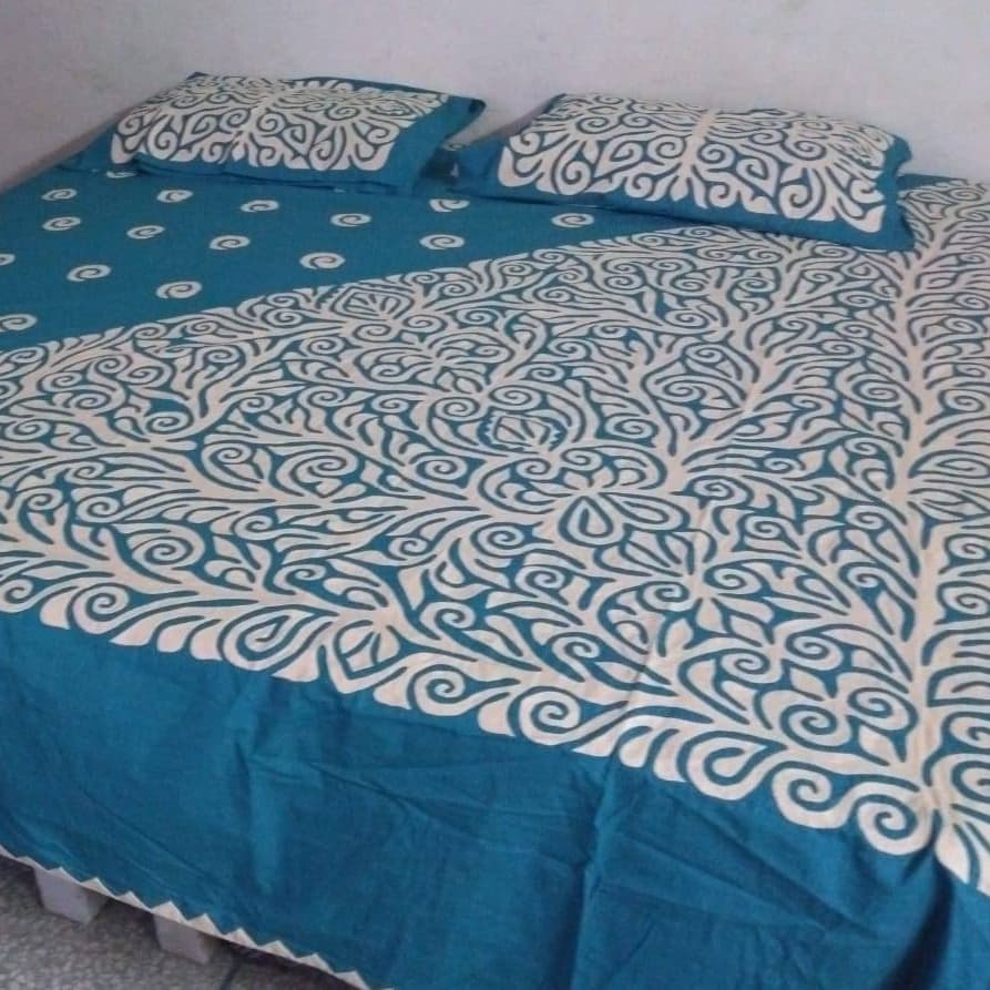 Handmade Applique Bedsheet 004