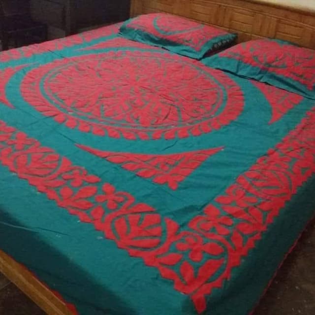 Handmade Applique Bedsheet 011